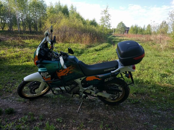 1995 Honda XRV 750 Africa Twin, зелёный - вид 12