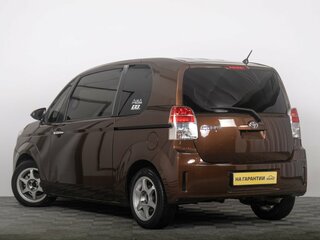 2014 Toyota Spade, коричневый, 1079000 рублей, вид 5