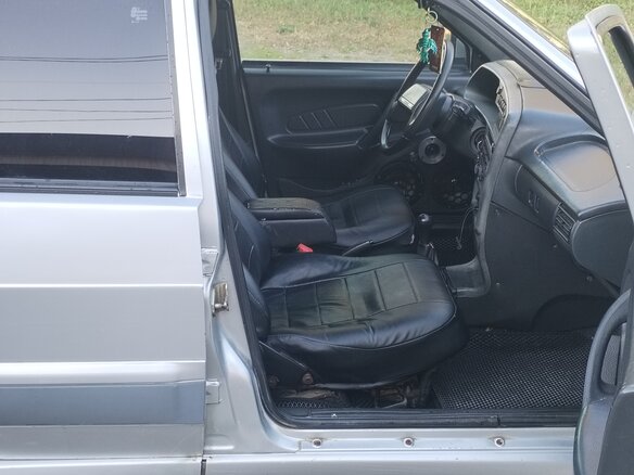 2005 Lada (ВАЗ) 2115, серебристый, 128000 рублей - вид 7
