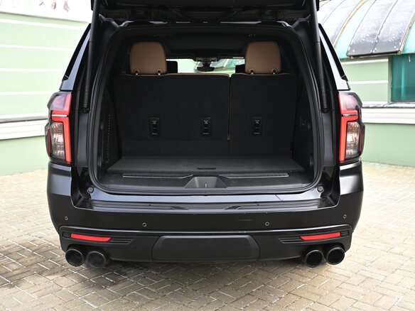 2022 Chevrolet Tahoe V, чёрный, 8500000 рублей - вид 11