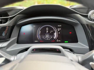 2023 Lexus RZ 450e, белый, 10200000 рублей, вид 4