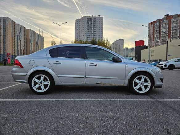 2008 Opel Astra H Рестайлинг, серебристый, 450000 рублей - вид 3