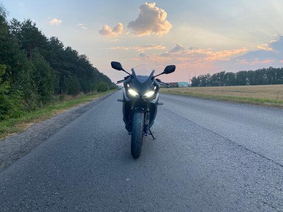 2021 Honda CBR 650R, чёрный, 949000 рублей