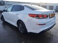 2018 Kia Optima IV Рестайлинг, белый, 1300000 рублей - вид 4