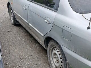 2004 Kia Spectra I Рестайлинг 2, серебристый, 150000 рублей, вид 4