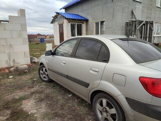 2006 Kia Rio II, серебристый, 570000 рублей, вид 5