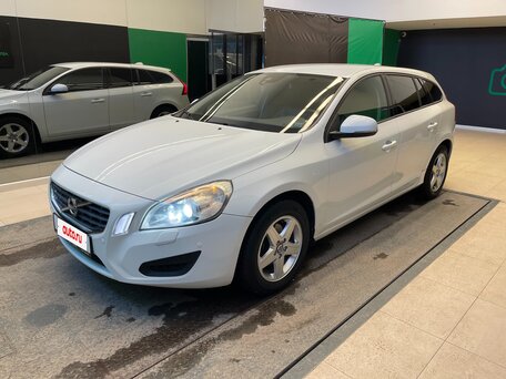 2012 Volvo V60 I, белый, 870000 рублей, вид 3