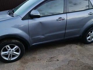 2011 SsangYong Actyon II, серый, 650000 рублей, вид 3