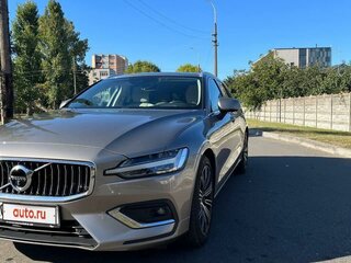 2020 Volvo V60 II, бежевый, 2500000 рублей, вид 2