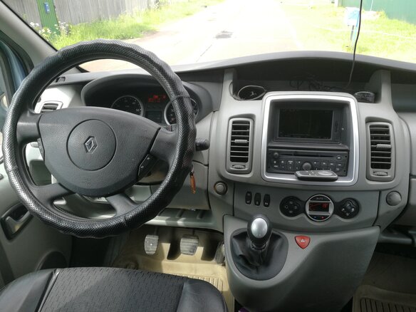 2011 Renault Trafic II Рестайлинг, голубой - вид 4