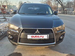 2011 Mitsubishi Outlander II Рестайлинг, чёрный, 1420000 рублей, вид 2