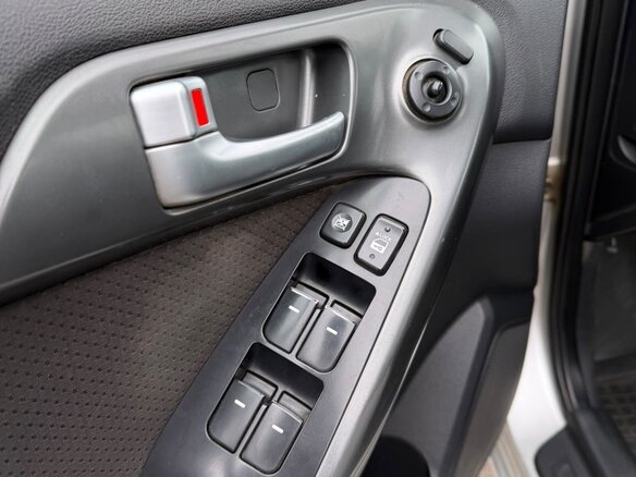 2011 Kia Cerato 6-speed II, серый - вид 7