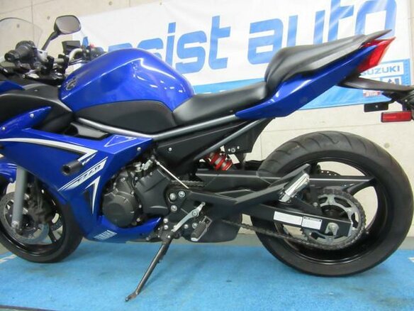 2010 Yamaha FZ6, синий, 500000 рублей - вид 3