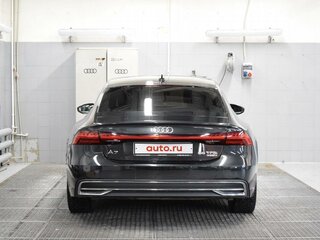 2018 Audi A7 55 TFSI II (4K), серый, 4200000 рублей, вид 5