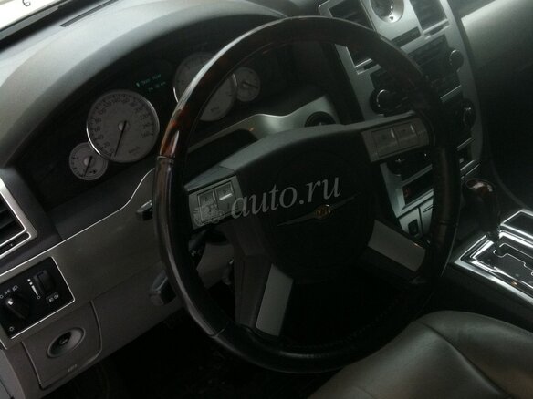 2005 Chrysler 300C I, чёрный, 749000 рублей - вид 10