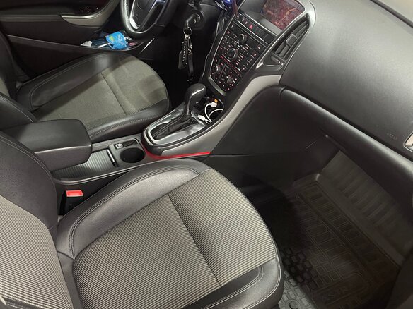 2011 Opel Astra J, белый, 850000 рублей - вид 14