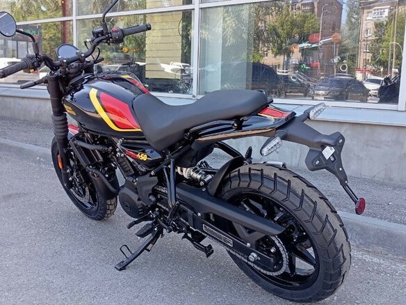 2026 Royal Enfield Guerrilla 450, чёрный, 554000 рублей - вид 11