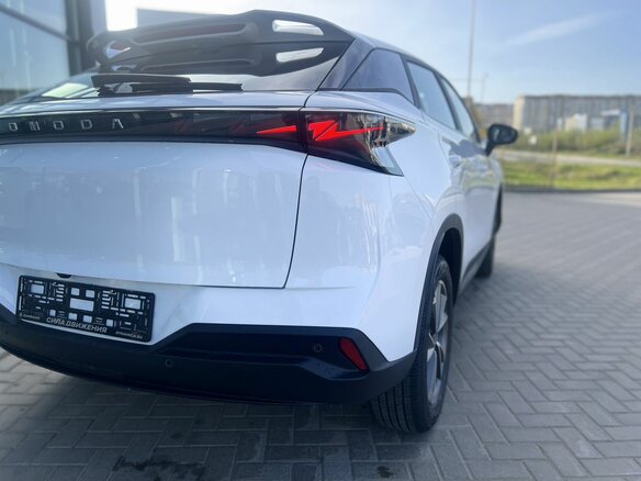 2026 Omoda C5 II, белый, 2399000 рублей - вид 8