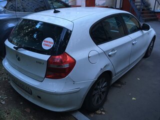 2010 BMW 1 серии 116i I (E81/E82/E87/E88) Рестайлинг, белый, 740900 рублей, вид 3