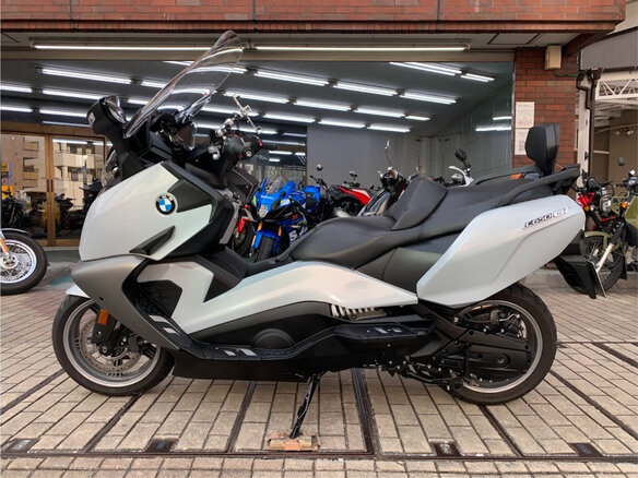 2020 BMW C 650 GT, белый, 1000000 рублей - вид 2