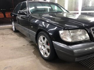 1994 Mercedes-Benz S-Класс 320 III (W140) Рестайлинг, чёрный, 500000 рублей, вид 3