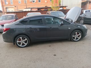 2012 Opel Astra J Рестайлинг, серый, 670000 рублей, вид 3
