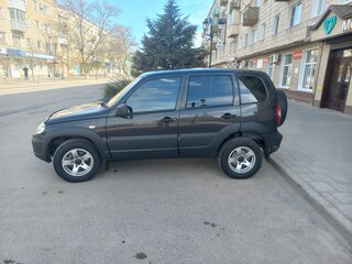 2019 Chevrolet Niva I Рестайлинг, коричневый, 750000 рублей, вид 1