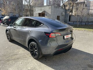 2022 Tesla Model Y Long Range Dual Motor I, серый, 3800000 рублей, вид 4