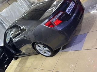 2014 Toyota Camry US Market VII (XV50) Рестайлинг, серебристый, 1540000 рублей, вид 4