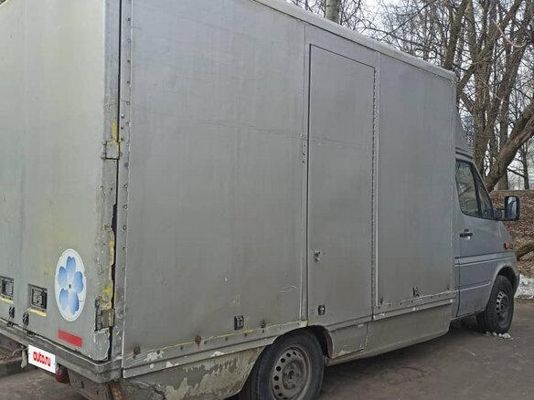 2005 Mercedes-Benz Sprinter, серый, 450000 рублей - вид 1