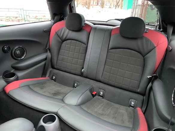 2015 Mini Hatch JCW III (F55/F56), красный - вид 14