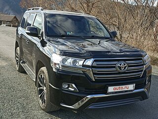 2018 Toyota Land Cruiser 200 Series Рестайлинг 2, чёрный, 7400000 рублей, вид 4