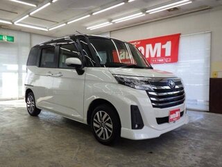 2022 Toyota Roomy I Рестайлинг, белый, 890000 рублей, вид 3