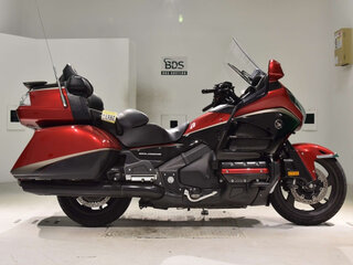 2015 Honda GL 1800 Gold Wing, красный, 1400000 рублей, вид 1
