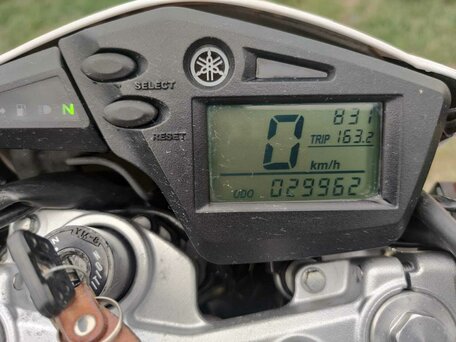2014 Yamaha XT250 Serow, серебристый, 400000 рублей, вид 5