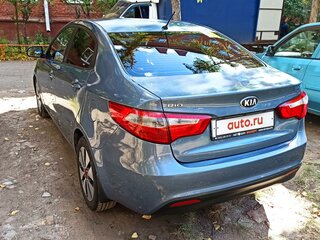 2013 Kia Rio 4-speed III, голубой, 1100000 рублей, вид 2