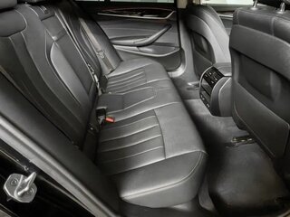 2020 BMW 5 серии 520i VII (G30/G31/G38) Рестайлинг, чёрный, 2575000 рублей, вид 4