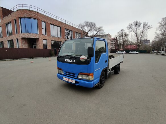 1993 Isuzu Elf (N-series), синий, 1500000 рублей - вид 1