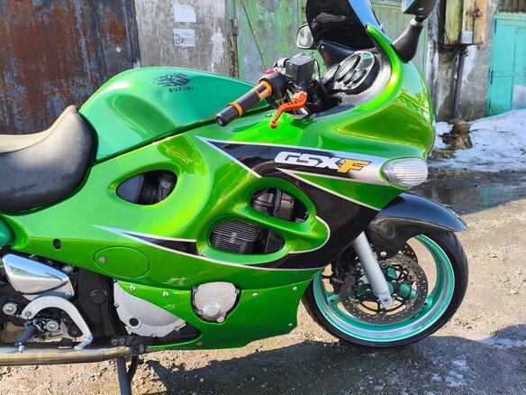 2004 Suzuki GSX 600F Katana, зелёный, 330000 рублей - вид 3