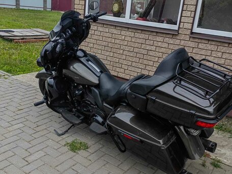 2020 Harley-Davidson Electra Glide, коричневый, 2100000 рублей, вид 2