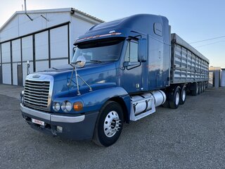 2003 Freightliner Century Class, синий, 2700000 рублей, вид 1