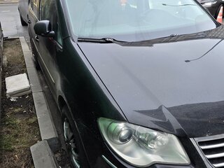 2009 Volkswagen Touran I Рестайлинг, чёрный, 860000 рублей, вид 4