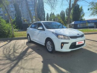 2017 Kia Rio IV, белый, 1100000 рублей, вид 2