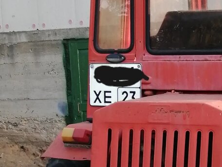 1982 ХТЗ Т-16, красный, 285000 рублей, вид 2