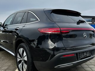 2021 Mercedes-Benz EQC 400 I (N293), чёрный, 4950000 рублей, вид 4
