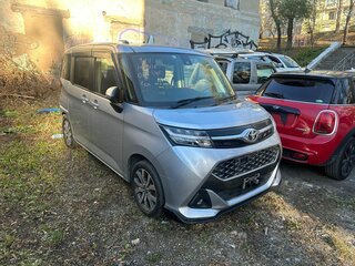 2017 Toyota Tank I, серебристый, 1050000 рублей, вид 4