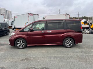 2015 Honda Stepwgn V, красный, 2250000 рублей, вид 4
