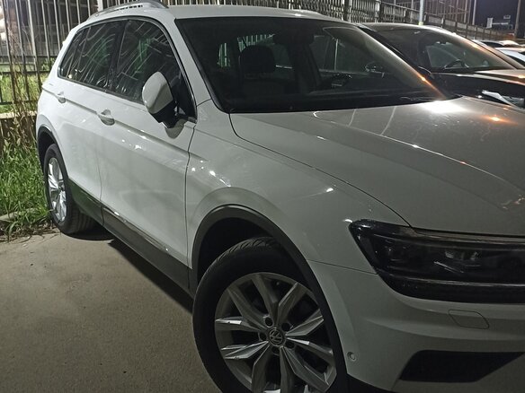 2017 Volkswagen Tiguan II, белый, 2199000 рублей - вид 17