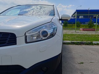 2011 Nissan Qashqai+2 I Рестайлинг, белый, 1390000 рублей, вид 3