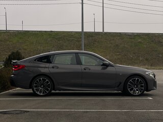 2021 BMW 6 серии Gran Turismo 630d xDrive IV (G32) Рестайлинг, серый, 5350000 рублей, вид 4